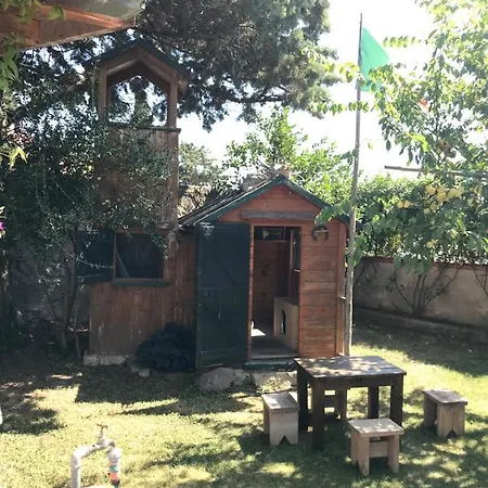 Casa Lucrezia Nyaraló